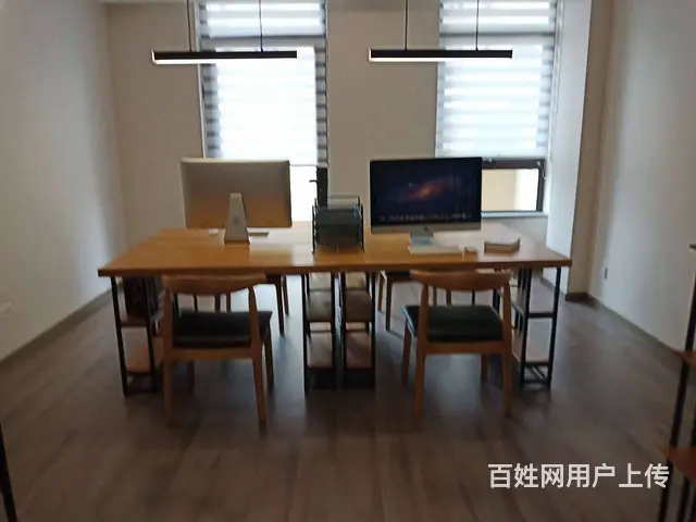金龙湖旁玺悦龙城165平复式办公楼 - 图片 1