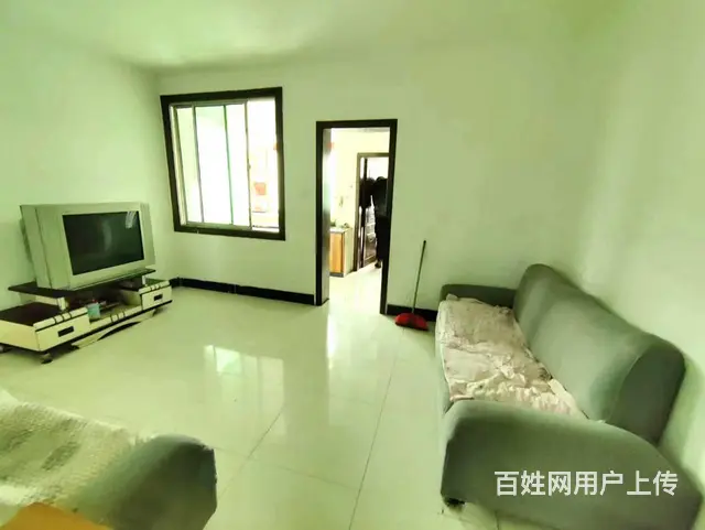 天河路广场旁3室2厅1卫临近六小八中停车方便产证齐全 - 图片 1