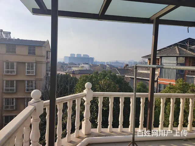 师大万达嘉慧园别墅改装一室房子干净明亮 有天然气急租 - 图片 6