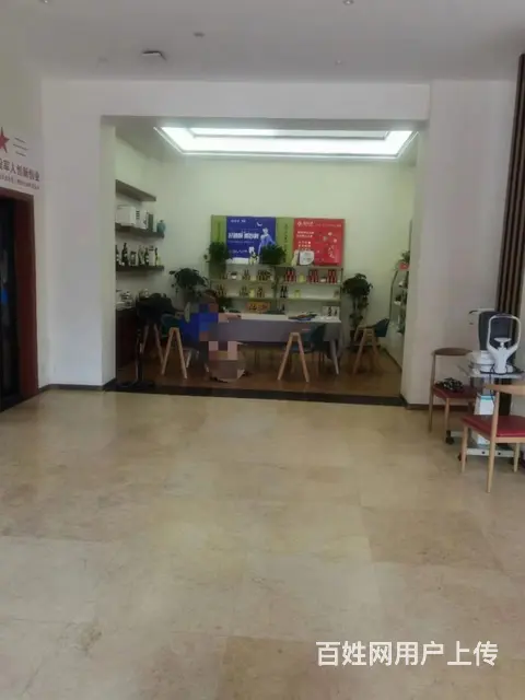 房东直租！城东路3间门面位于香格里拉花园大门对面！可分租！ - 图片 6