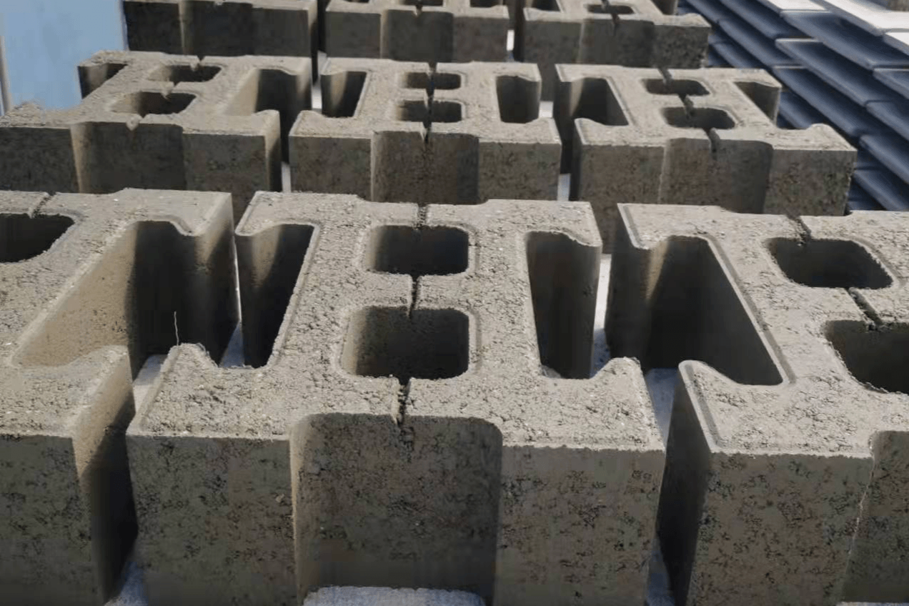 连锁砖-沈阳市白清水泥制品厂