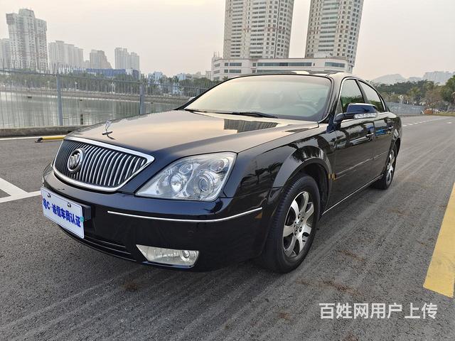 2.38万转07款别克君越2.4手自一体尊贵版的图片