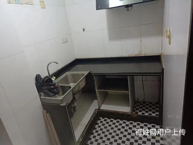 地铁口彩虹花园1房1厅1卫2300元包物业 - 图片 7