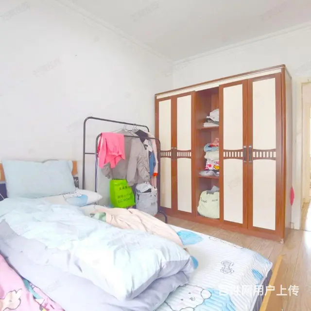 尚品总校学区，精装修，家具家电齐全，电梯小高层，7楼， - 图片 6