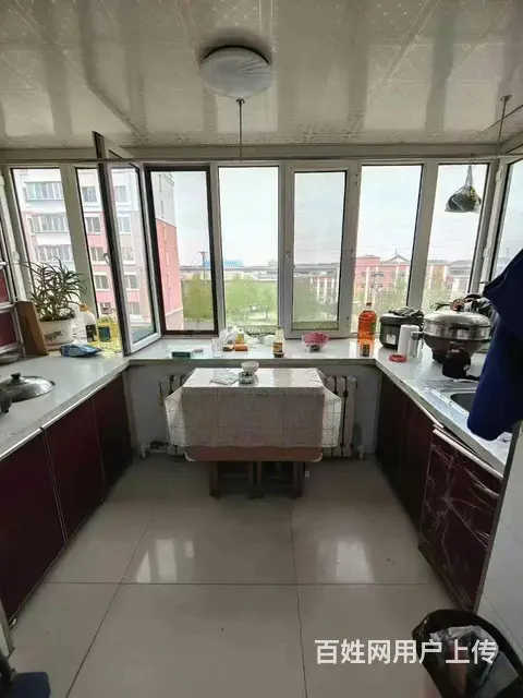 大陆南小区。4楼66平方。简单装修 - 图片 6