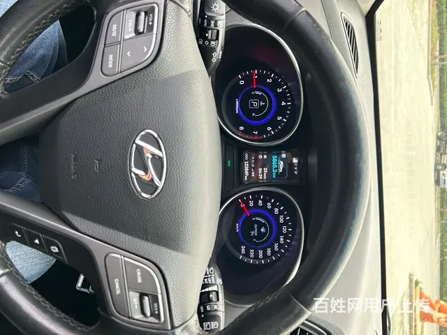 现代 胜达 2013款 新胜达 2.4 手自一体 GLS 两 - 图片 6