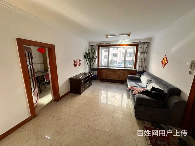 【搞定了！】新鹤B区  二楼  95㎡ 年付一万 拎包入住 - 图片 4