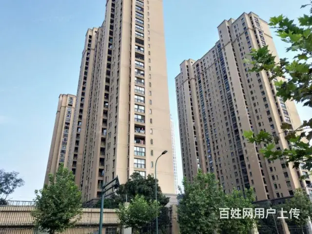 急售!实小本部，纯毛坯小3房 采光好 满2年，看房方便 - 图片 10