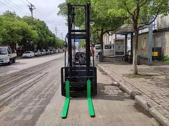 轻型电动叉车，丰田堆高4米电动叉车，环保专用二手叉