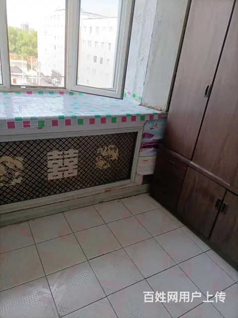 挨着国际饭店道边的九马路一号楼 - 图片 2