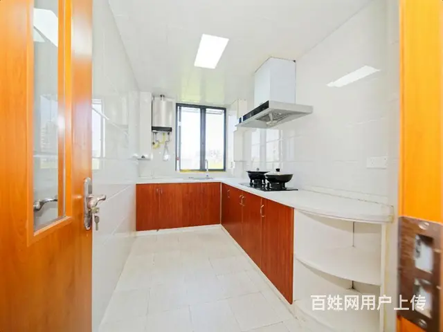 三里亭新出电梯房，标准三室 业主诚心卖 价格可谈 看房有钥匙 - 图片 8