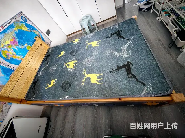 卖实木单人床 - 图片 3