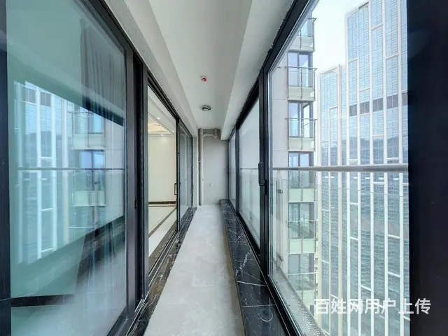 业主诚心出售华发广场大三房，户型实用率高 - 图片 1