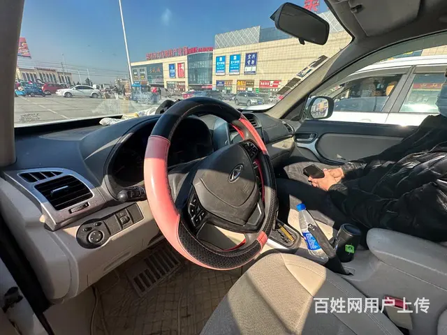 奇瑞 瑞虎 2015款 瑞虎3 1.6 无级 智尚纪念版 - 图片 2