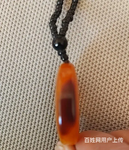 成色很新，轿车挂件和田玉平安吊坠，圓型 - 图片 3