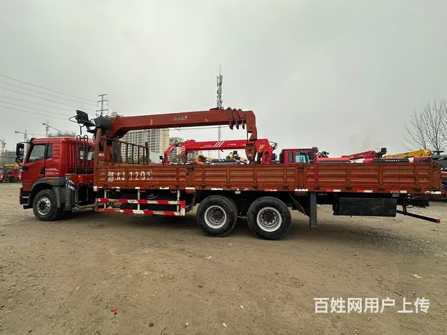 二手徐工12吨随车吊20年带保险包提档个人急售 - 图片 3