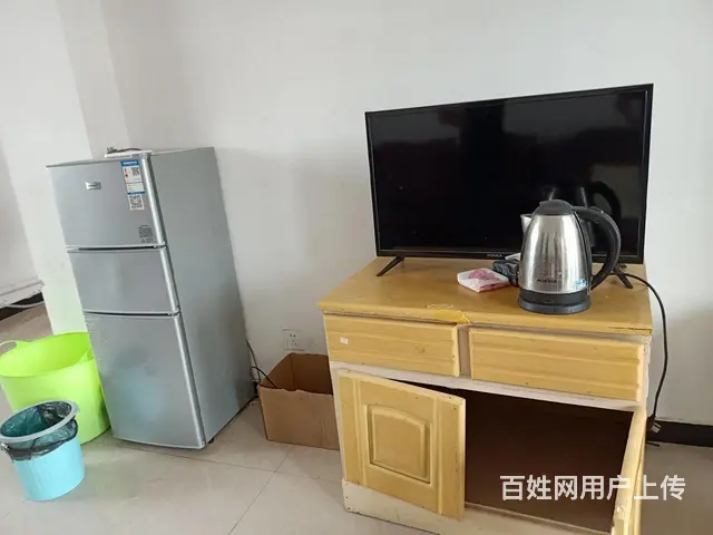泉城花都两室电梯房精装修家具家电齐全拎包就住生活方便交通便利 - 图片 1