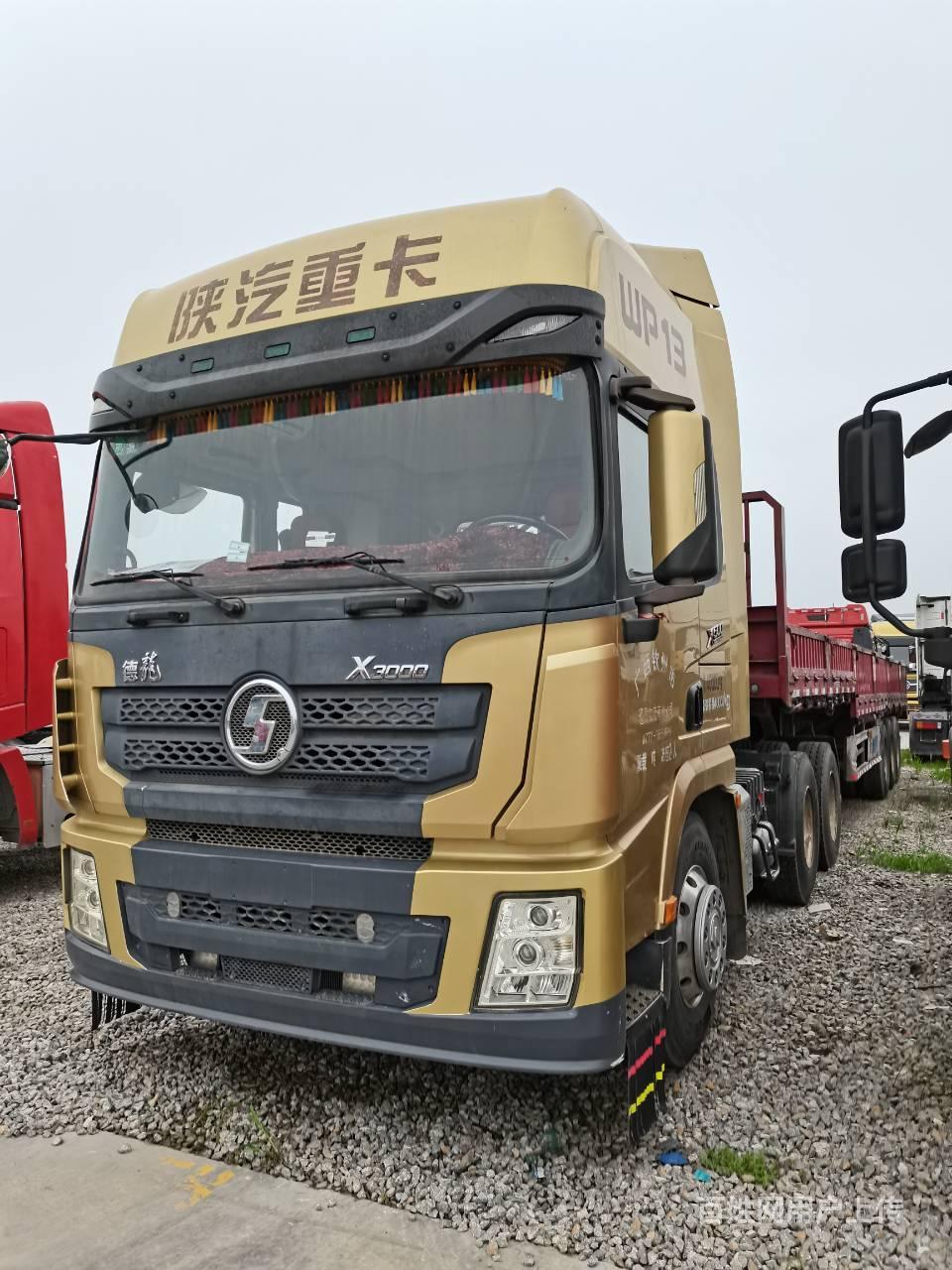 19年12月德龙x3000 500马力牵引车 双驱