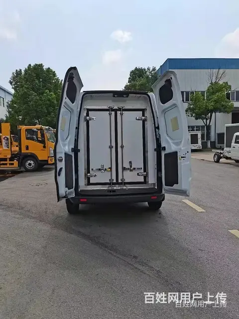 小型4米2蓝牌面包冷藏车 特价处理 - 图片 3