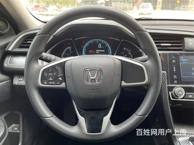 本田 思域 2017款 1.0T 无级 180TURBO 舒 - 图片 3