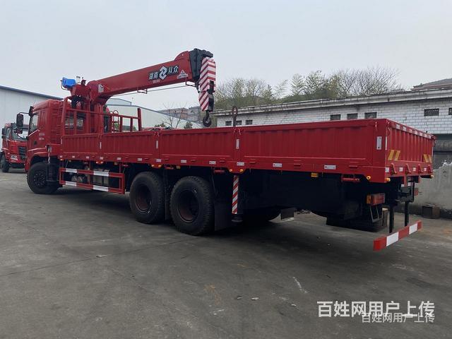 后八轮三环昊龙12吨14吨随车吊 厂家直销的图片