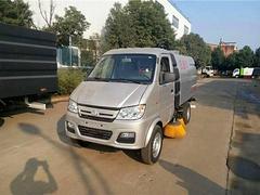 厂家直销扫路车 长安小型扫路车价格