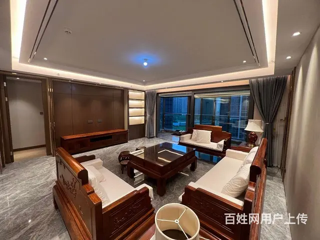 汉街  省政府 水果湖 skp接待办共好房  实地 - 图片 1