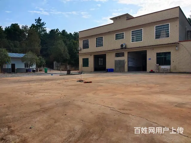 (房东直租)东六路松雅湖旁600平厂房，带2000平场地出租 - 图片 1