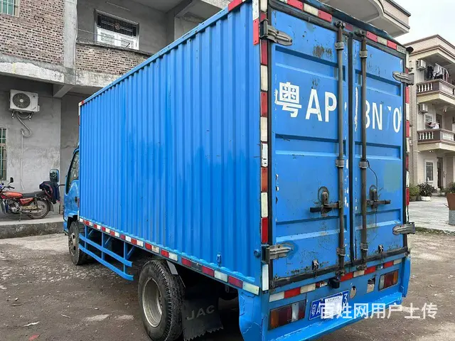 个人精品2012年五十铃600p单排双轮4米2车厢 - 图片 5