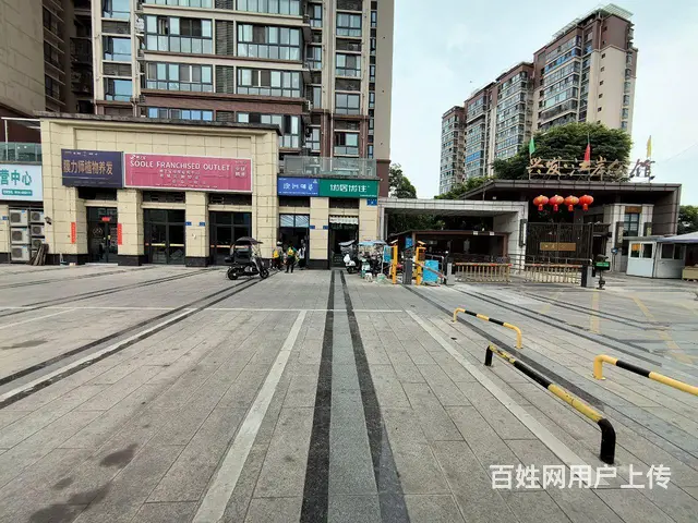 旺铺居）幼儿园小学初中大门正对面自带客源空铺转让 - 图片 1