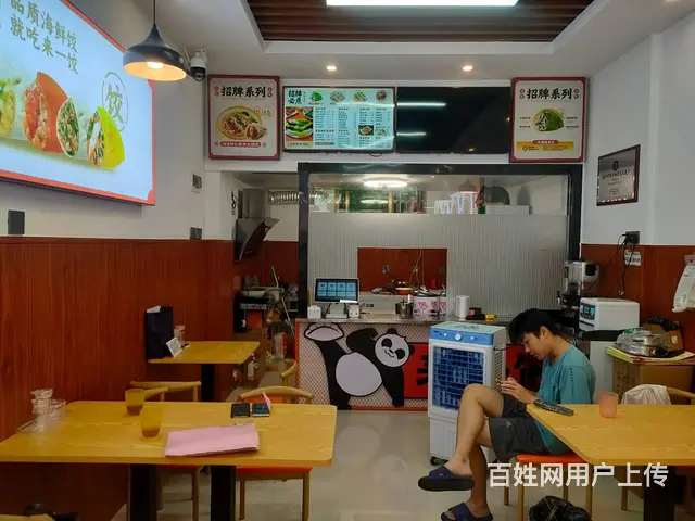 （51旺铺推荐）滨涯花园新村45平品牌餐饮店转让 - 图片 3