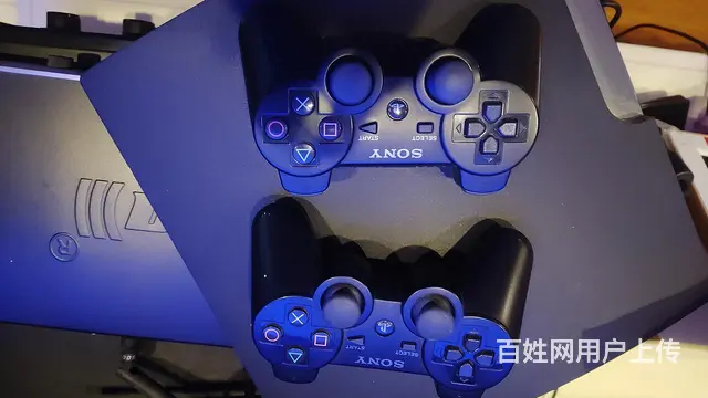 9成新PS3游戏机出售 - 图片 3