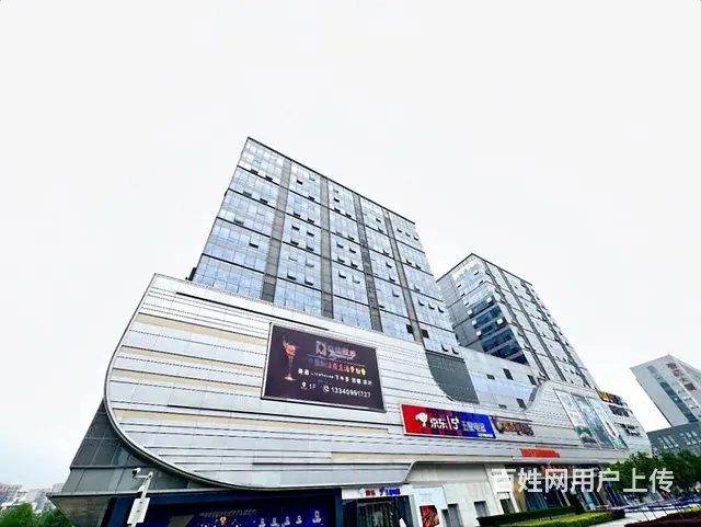 双面采光 物业3.8 停车200 公摊小可忽略 地铁口 汇点 - 图片 5