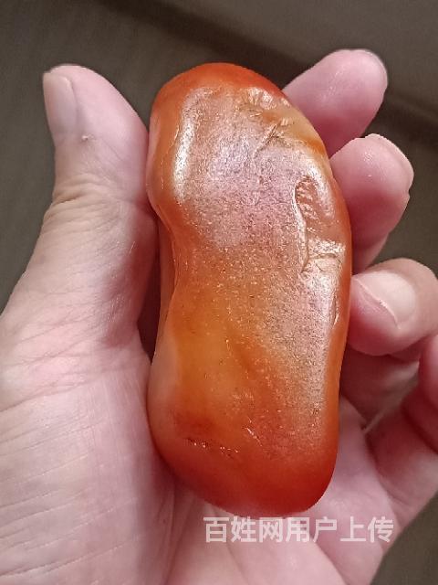 新疆金丝玉红冻光摆件"夹心糖糕"