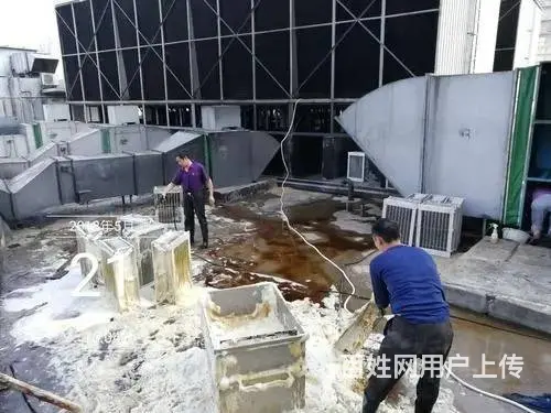 昆山市陆家酒店餐厅单位油烟机清洗 商场油烟管道清洗 - 图片 2