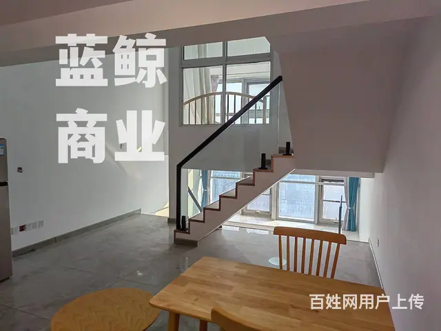 绿地商务城领海 普通住宅1厅 精装修 - 图片 1