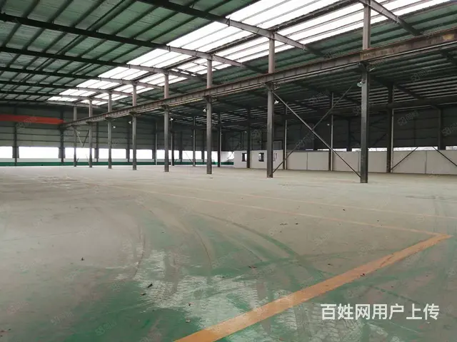 新都工业园11000平米标准行车厂房可分租的图片