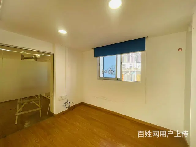 天河区办公室出租 1800元一卡 40方 - 图片 1