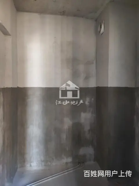 新推大型小区（东盟城）东南向 中层 4房2卫 - 图片 2