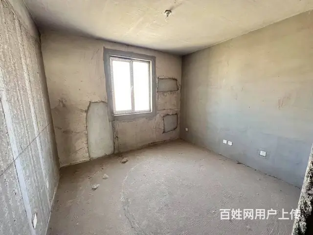 大唐荣成！房本满二毛坯房全小区就一户110平46万 - 图片 2