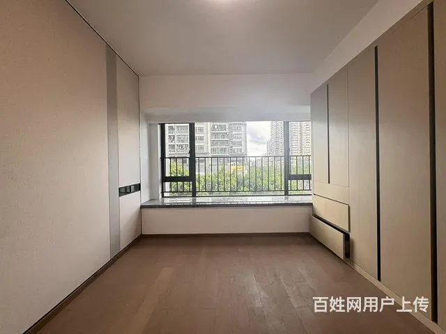 陈家祠地铁站 一手楼盘 出租 南向四房两厅两卫 - 图片 4