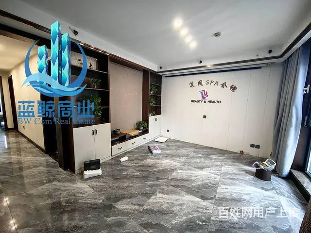 高铁时代广场130平高层南向看金龙湖全景的办公室 - 图片 2