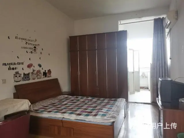 有单独的卫生间和厨房，不是合租，有阳台，民用水电，看房方便。 - 图片 1