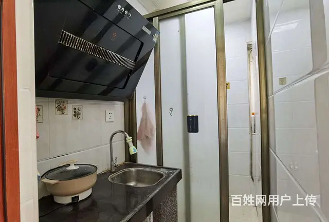 拱北关口龙城大厦电梯精装公寓出租，租价1300，近关口 - 图片 5