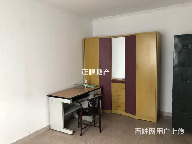 新香洲城市中心 新香洲华润万家旁 翠华新城北区稀缺1房1厅 - 图片 3