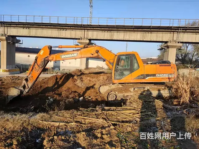 个人斗山220-7挖掘机低价转让 - 图片 4