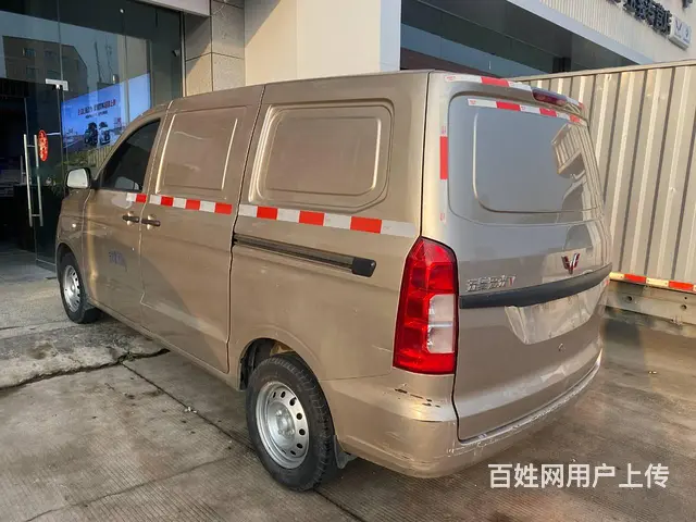 准新车：20年荣光Ｖ新款，2座客货。1.5带空调助 - 图片 3