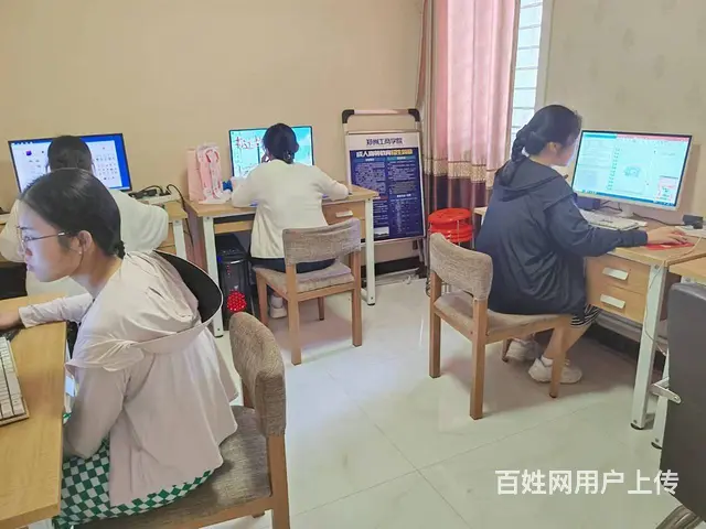 开封小雨电脑培训班,办公软件培训,平面设计学习,室 - 图片 10