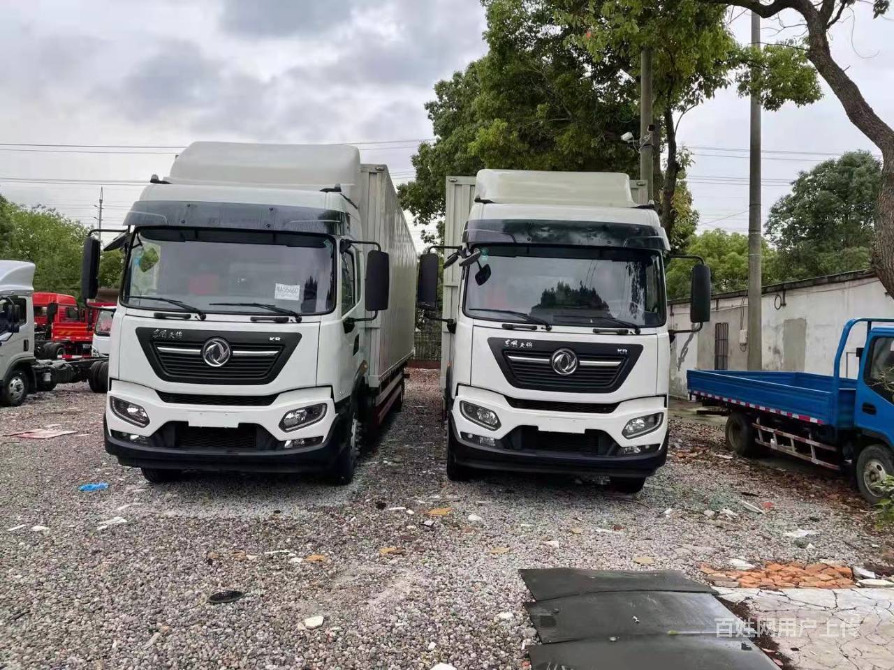 低价出售2020年9米6东风天锦厢式货车 车况精品