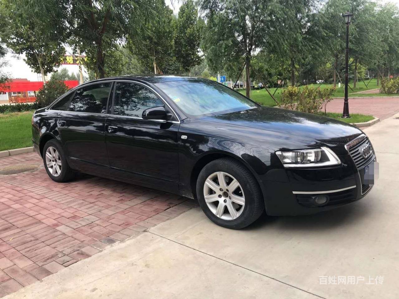 奥迪a6 2006款 a6l 2.4 无级 尊贵型(改款)